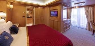 Cunard Queen Victoria Q2 ©cunard 2.jpg